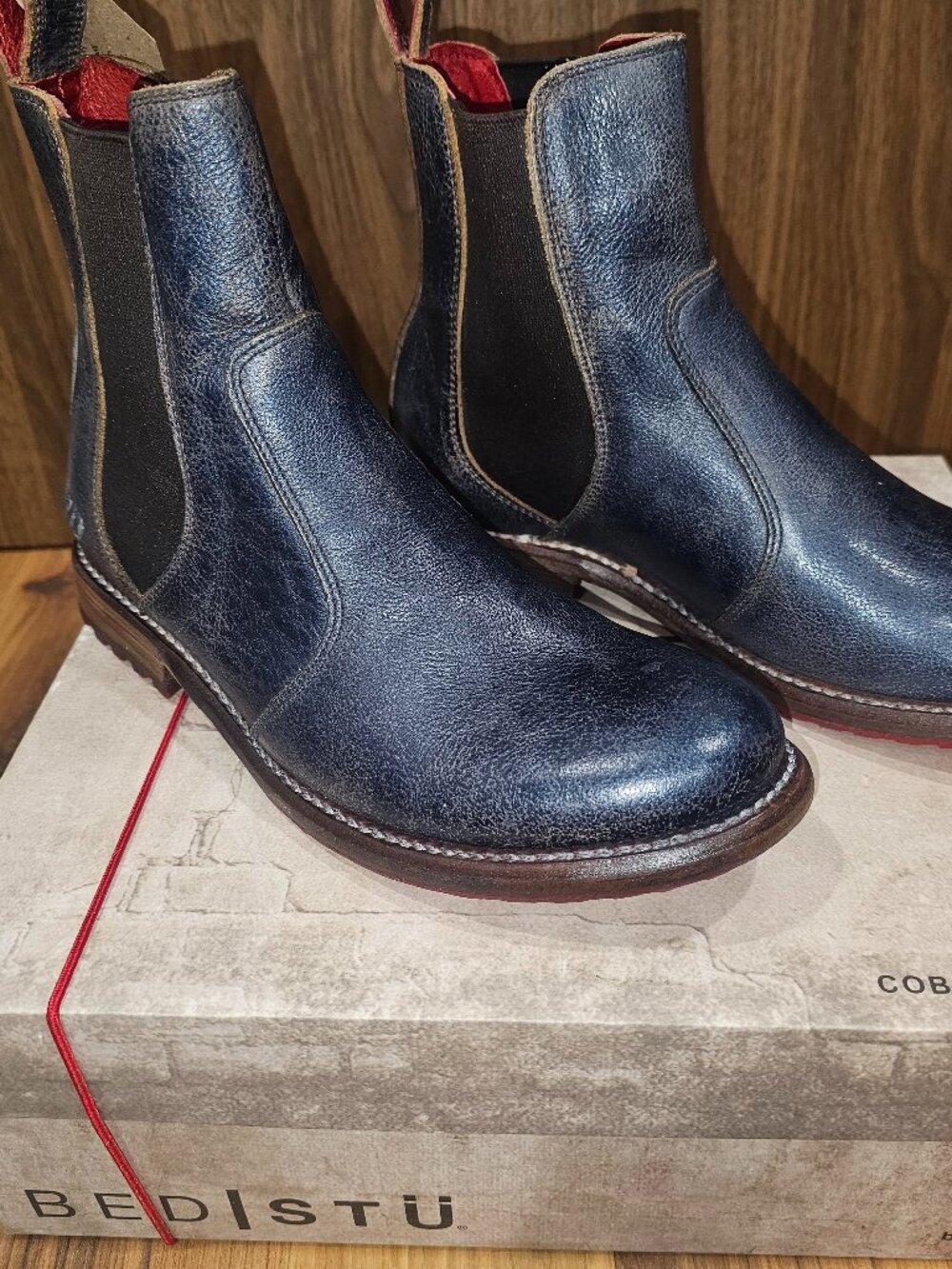 Bed Stu Nandi Cobalt Lux Blue Leather Chelsea Ankle Boots Size 8.5 NIB